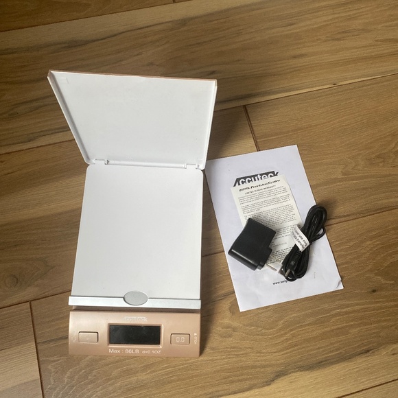 Digital Shipping Scale - Picture 4 of 5